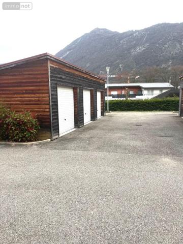 Appartement à vendre à Challes-les-Eaux en Savoie (73190), ref : 73007-122
