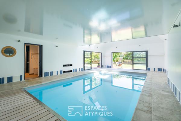 Charmante longère rénovée avec piscine intérieure et dépendance