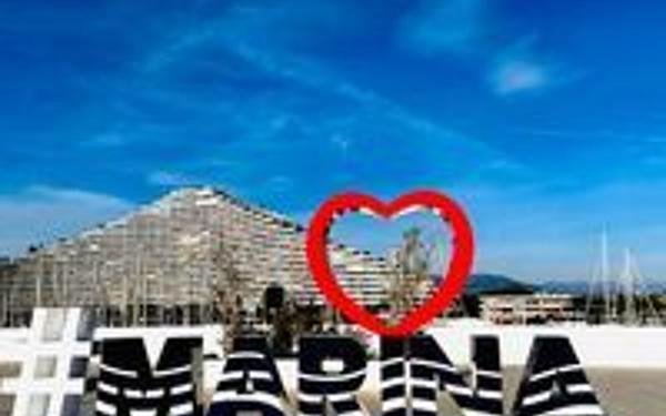 Stationnement à vendre    17 m2 Villeneuve-Loubet