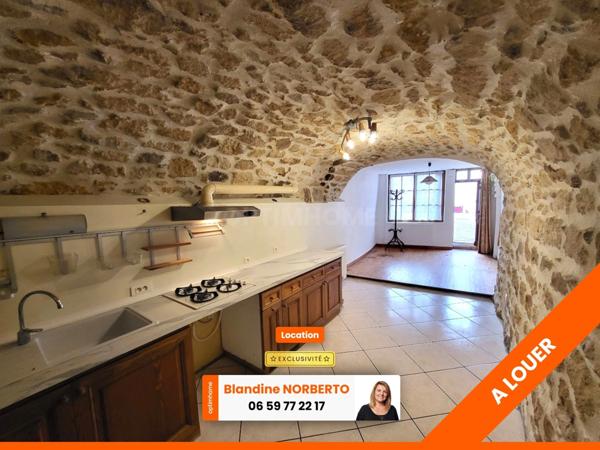 LOCATION VIC LE COMTE - MAISON 100 M² - 3 CHAMBRES - SECTEUR CALME