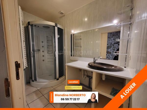 LOCATION VIC LE COMTE - MAISON 100 M² - 3 CHAMBRES - SECTEUR CALME