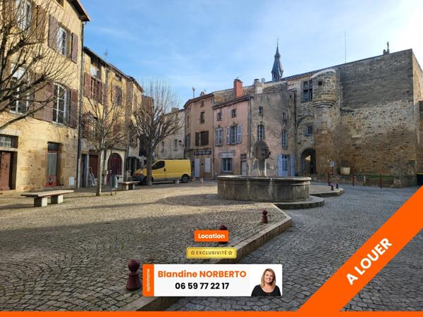 LOCATION VIC LE COMTE - MAISON 100 M² - 3 CHAMBRES - SECTEUR CALME