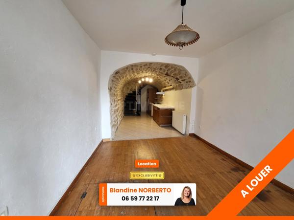 LOCATION VIC LE COMTE - MAISON 100 M² - 3 CHAMBRES - SECTEUR CALME