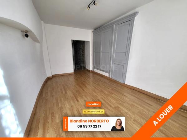 LOCATION VIC LE COMTE - MAISON 100 M² - 3 CHAMBRES - SECTEUR CALME