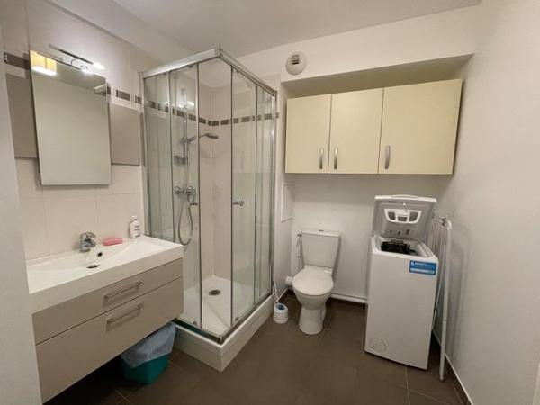 STUDIO MEUBLÉ (Centre-ville)