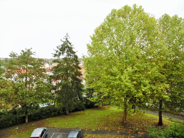 STUDIO 27 M² A CHOLET