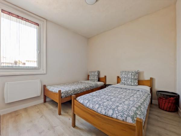 Dpt Haute Savoie (74), à vendre NEUVECELLE - Appartement T3 de 65 m2 proche des commerces