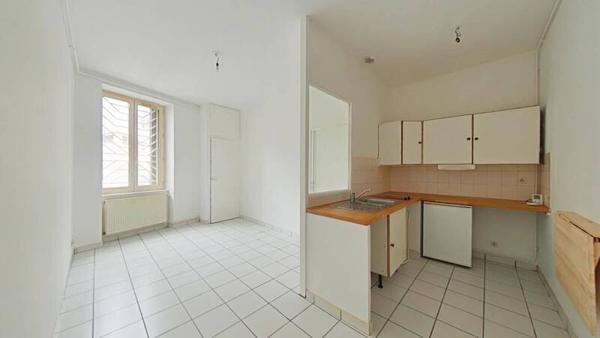 Appartement 2 pièces                                        - 42100 Saint-Étienne Réf : 12832