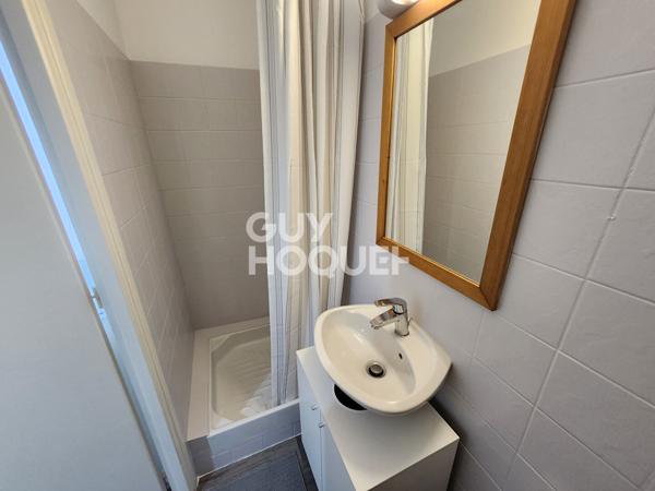 LOCATION : appartement 1 pièce (13 m²) à ORLEANS