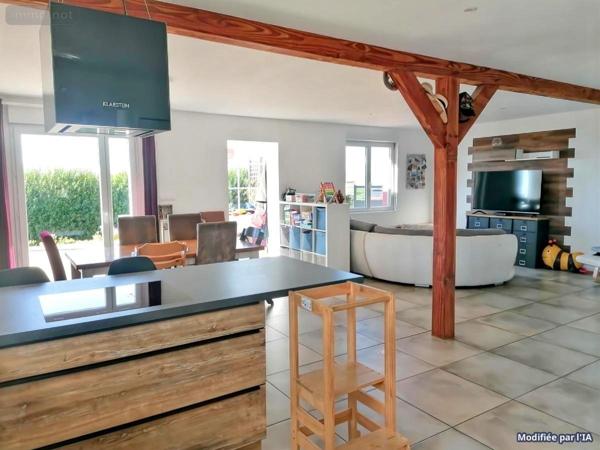 Maison à vendre à Plouvorn dans le Finistère (29420), ref : 29101-1681