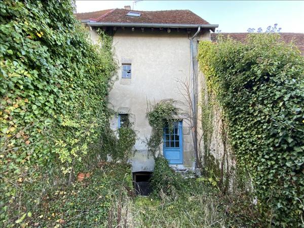 Maison à vendre |  Aigurande |  2 pièces | 60 m²