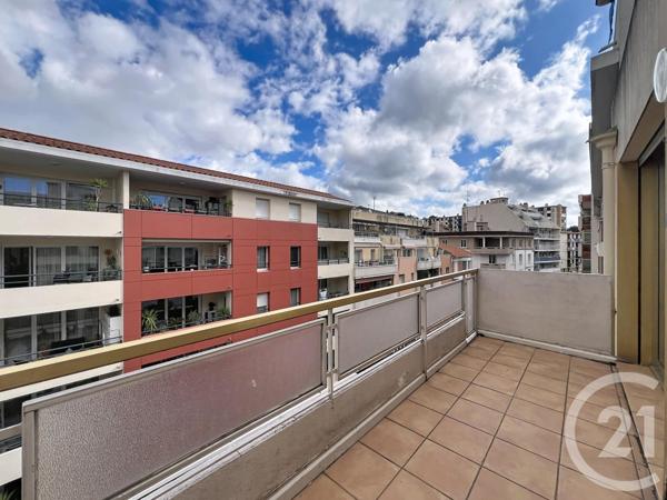 Appartement F2 à vendre  2 pièces - 43,66 m2 ST RAPHAEL - 83
