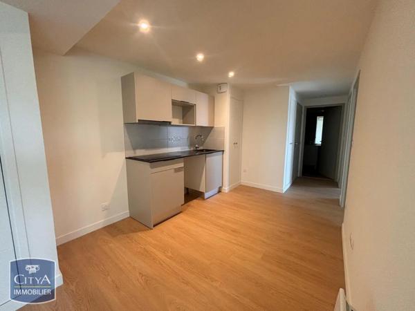 Appartement à louer 3 pièces 66.37m² Tours (37000)