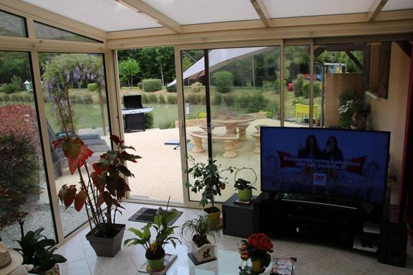 Maison Bouère 6 pièce(s) 155 m2 - Terrain 2 hectares - Plan d'eau