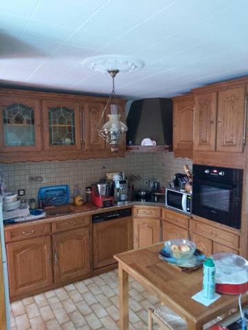 Maison Bouère 6 pièce(s) 155 m2 - Terrain 2 hectares - Plan d'eau