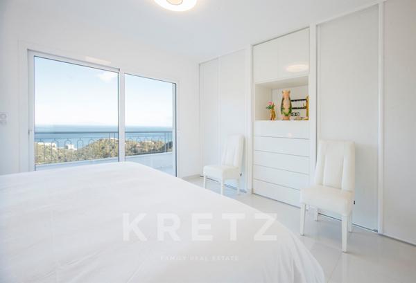 Appartement Dernier Étage de 152m2 - Jardin et Terrasse Vue Mer