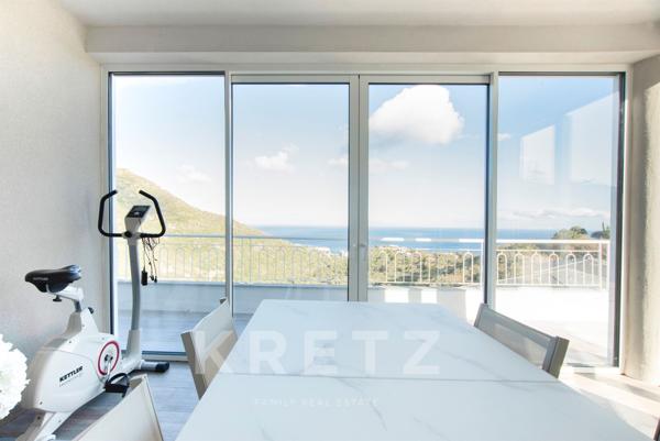 Appartement Dernier Étage de 152m2 - Jardin et Terrasse Vue Mer