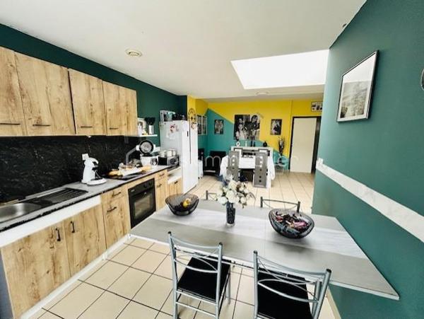 Immeuble mixte de 213 m²