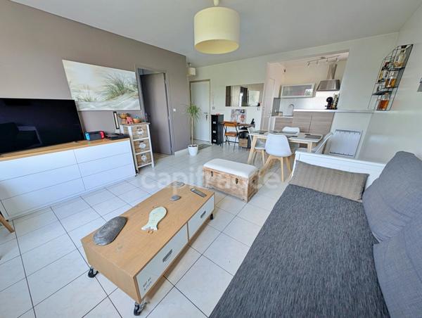 Charmant 2 pièces avec loggia et parking – À deux pas du Port aux Cerises – Draveil