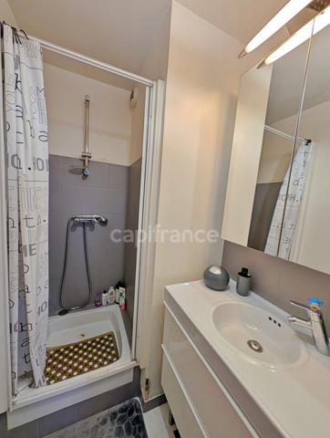 Charmant 2 pièces avec loggia et parking – À deux pas du Port aux Cerises – Draveil