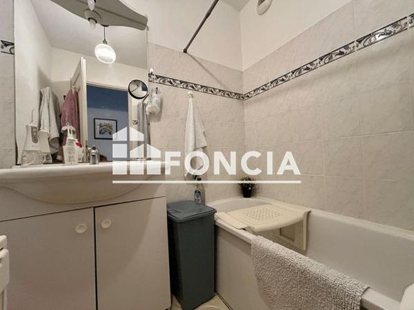 Location Appartement 2 pièces 47.75 m² - 147 AVENUE GENERAL LECLERC Carcassonne 11000