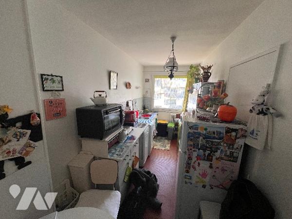 Appartement de 3 pièces, dont deux chambres, cuisine séparé de 61.85m².