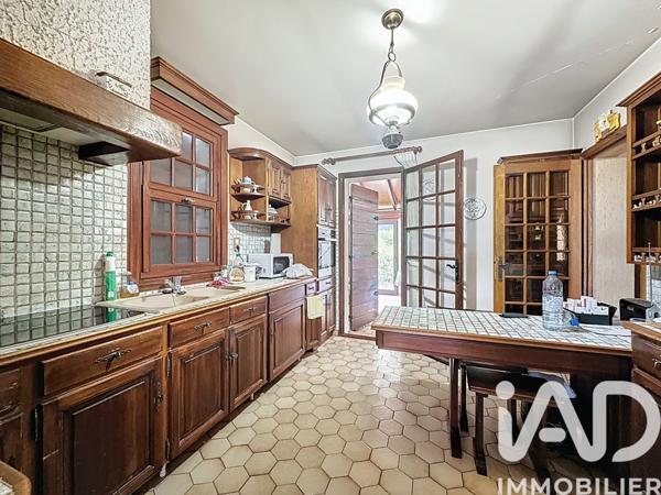 Maison à vendre 5 pièces 165 m² Carnoux-en-Provence