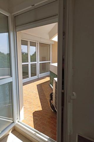Location                                                      Appartement
                        
                     4 pièces                      83 m2                     à Avignon