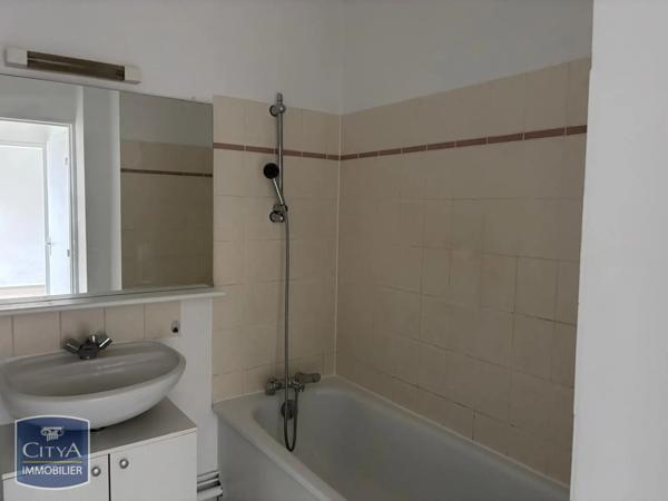 Appartement à louer 2 pièces 44.07m²