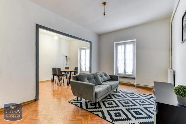 Appartement à louer 3 pièces 85m²