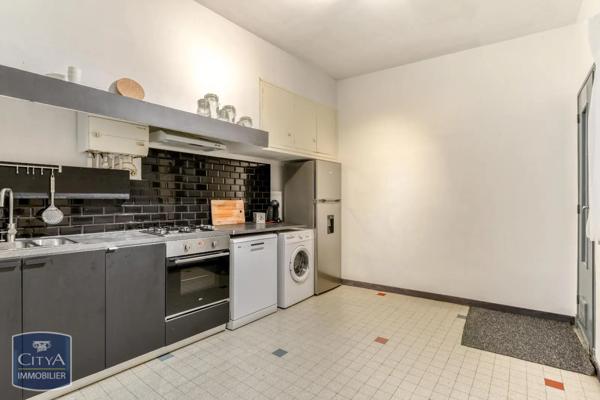 Appartement à louer 3 pièces 85m²