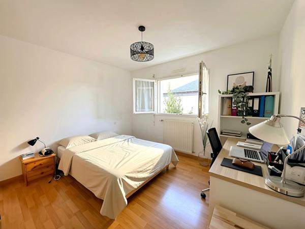 Maison 5 pièce(s) 4 chambre(s) 100 m²