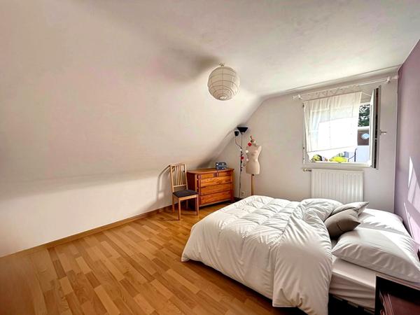Maison 5 pièce(s) 4 chambre(s) 100 m²