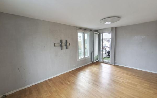 Appartement à louer    3 pièces • 67,95 m2 Les Mureaux