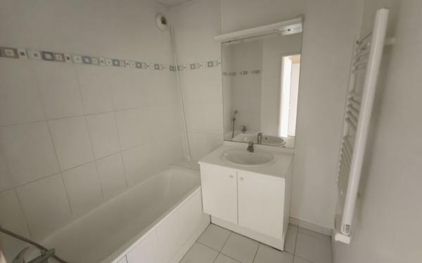 Appartement à louer    3 pièces • 67,95 m2 Les Mureaux