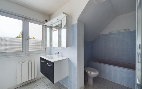 Appartement à louer    3 pièces •  Illkirch-Graffenstaden