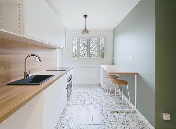 Appartement T3 BIS entièrement rénové - Proche commodités