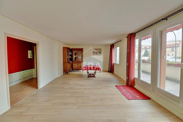 Appartement Le Vesinet 5 pièce(s) 100 m2