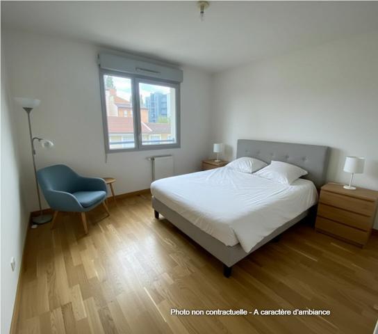 Appartement Villeurbanne 2 pièces 39 m2 avec balcon de 8m²