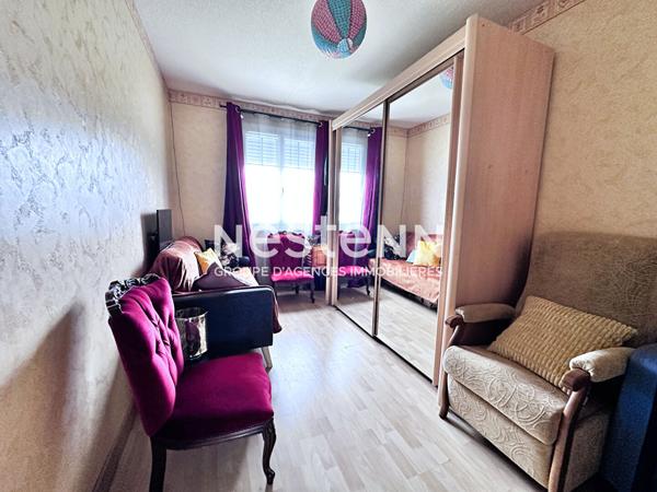 Jolie maison de plain-pied 74.69 m² avec 3 chambres, jardin à vendre à Montval-sur-Loir, quartier résidentiel calme de Château-du-Loir (72500)