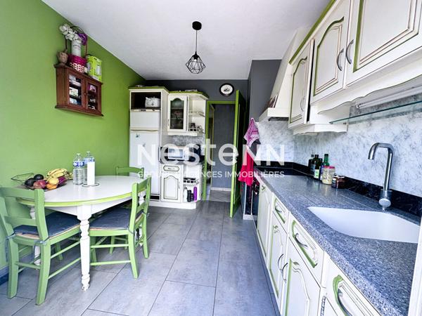 Jolie maison de plain-pied 74.69 m² avec 3 chambres, jardin à vendre à Montval-sur-Loir, quartier résidentiel calme de Château-du-Loir (72500)