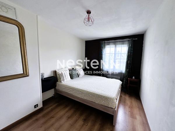 Jolie maison de plain-pied 74.69 m² avec 3 chambres, jardin à vendre à Montval-sur-Loir, quartier résidentiel calme de Château-du-Loir (72500)