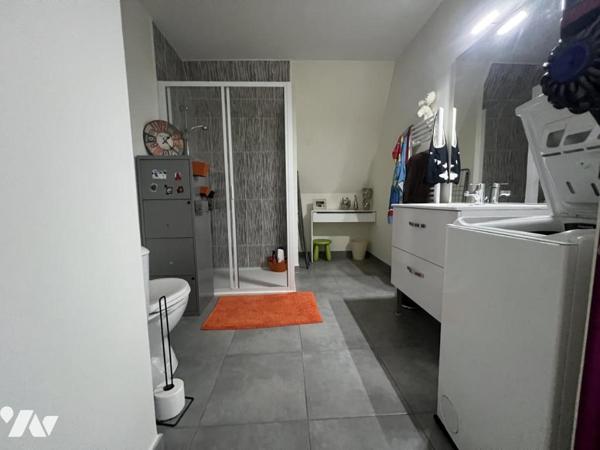 BRETTEVILLE SUR ODON - Résidence de Standing - Magnifique F2 - 52 m2 - parking extérieur