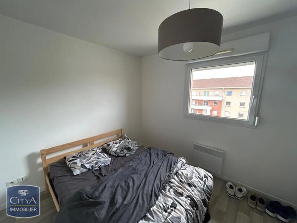 Appartement à louer 2 pièces 48.16m² Béthune (62400)
