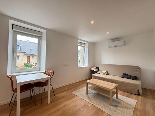 A LOUER Appartement de type 1 entièrement refait à neuf  Secteur Kernabat - 24.56m²