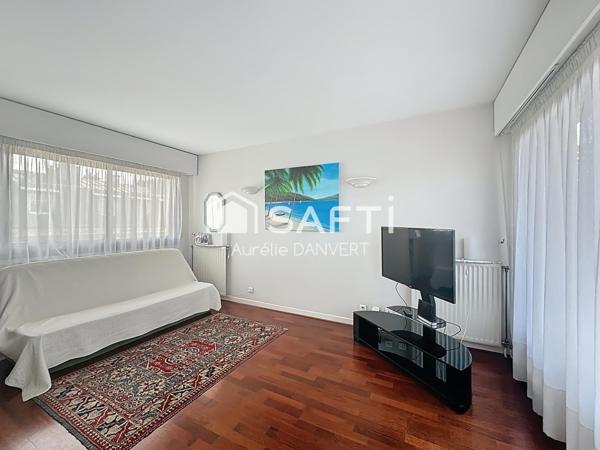 Appartement familial - Dernier étage - Terrasse au calme