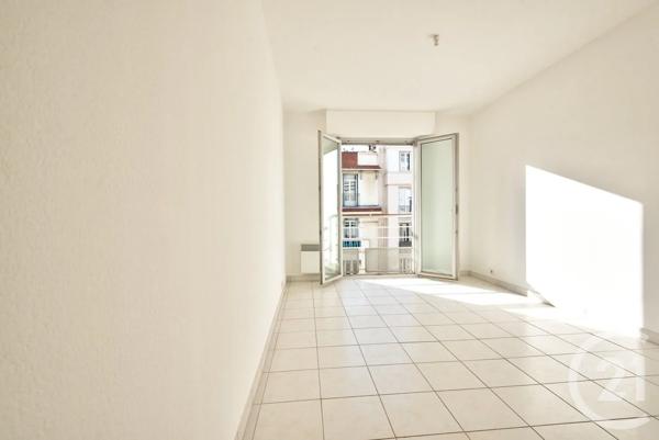 Appartement T2 à vendre  2 pièces - 51,12 m 2   ANTIBES  - 06