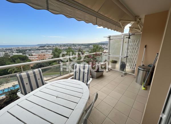 NICE CORNICHE FLEURIE 3 PIÈCES DERNIER ÉTAGE VUE MER GARAGE & CAVE