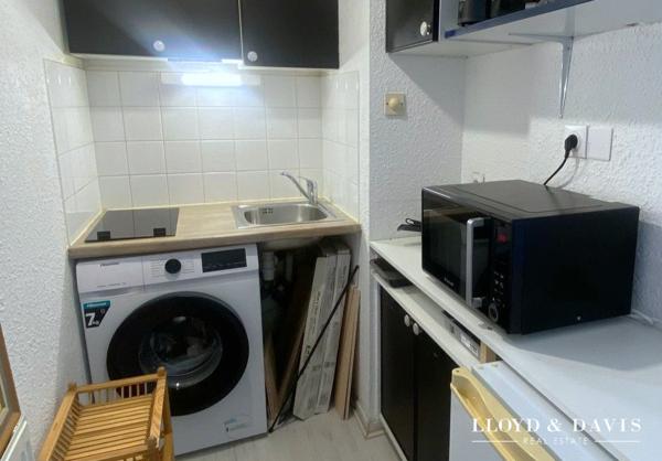 STUDIO meublé loué à l'année