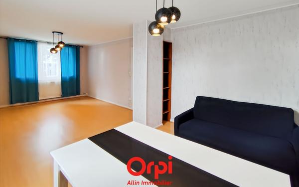 Appartement à vendre    3 pièces •  Montluçon